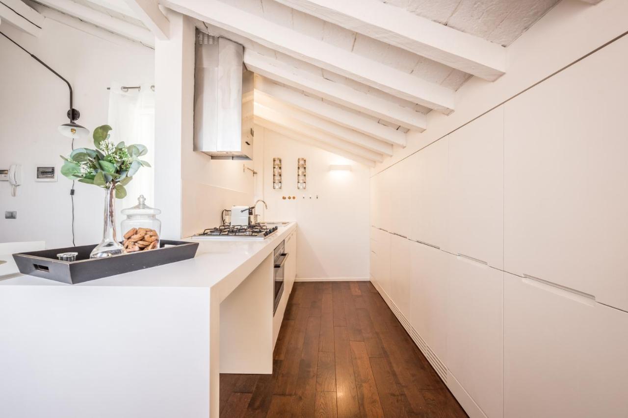 Emilia Suite Urban Modena Exteriör bild